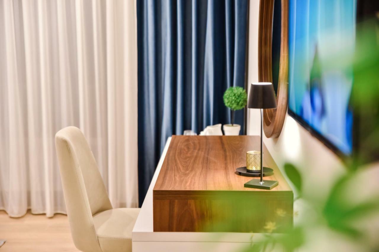 Pino Boutique Hotel Улцинь Экстерьер фото
