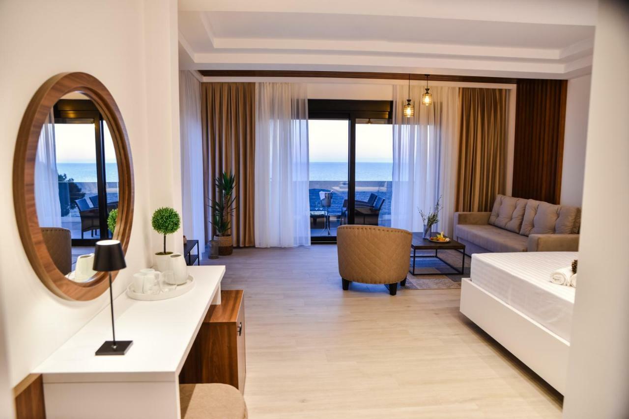 Pino Boutique Hotel Улцинь Экстерьер фото