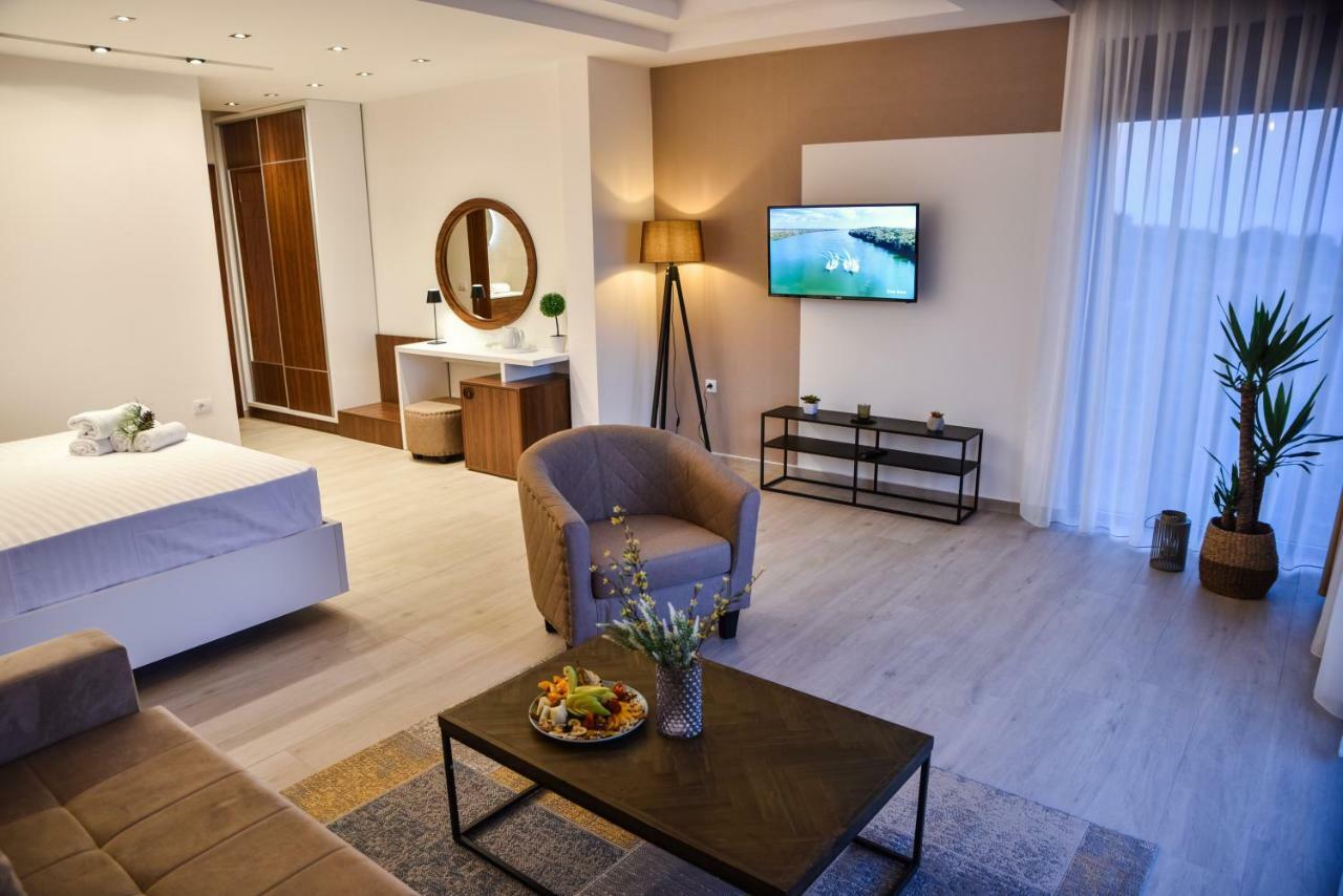 Pino Boutique Hotel Улцинь Экстерьер фото